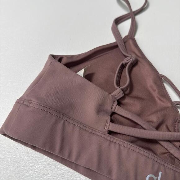 Alo Yoga Interlace Bra - Picture 4 of 5